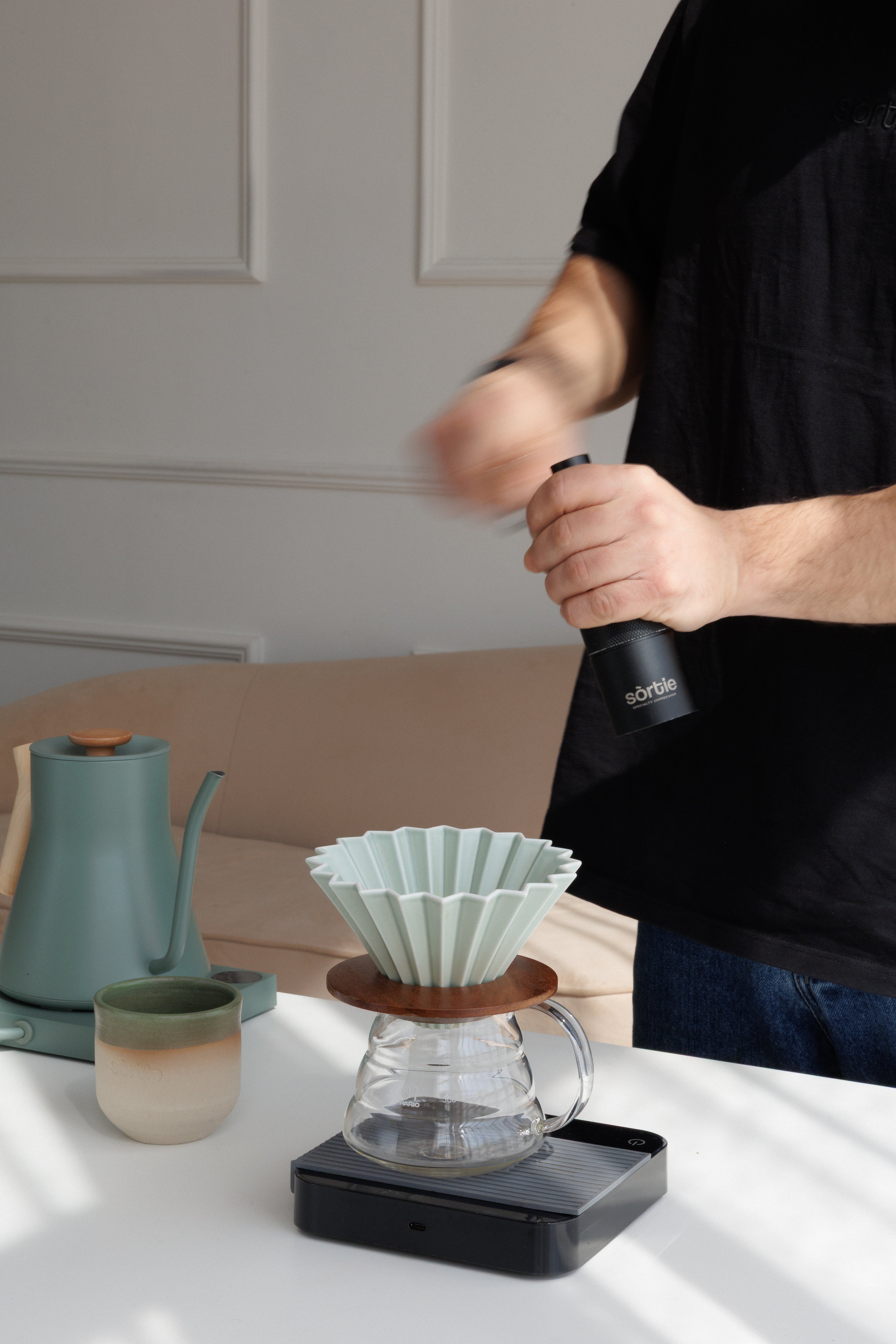 Coffee accessories for your everyday brewing. Find useful tools that help you brewing better coffee at home everyday.